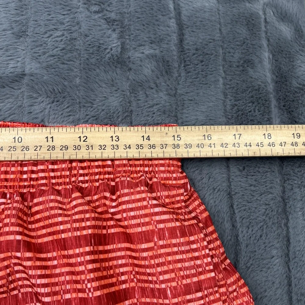 Nike Swim Shorts Mens M Red Striped Mesh Lined Built-In Brief NESS8450